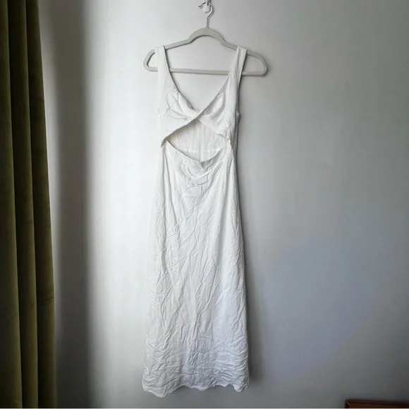 Petal & Pup White Apollo Twist Front Cut Out Midi Dress 2 - Picture 1 of 14